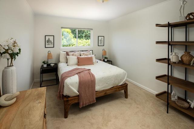 2910 Sherwood Drive, San Carlos CA: https://media.crmls.org/mediaz/b6116217-5b30-4a17-9820-a3aa04ca1d0b.jpg