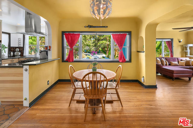 1041 Rosedale Avenue photo 8