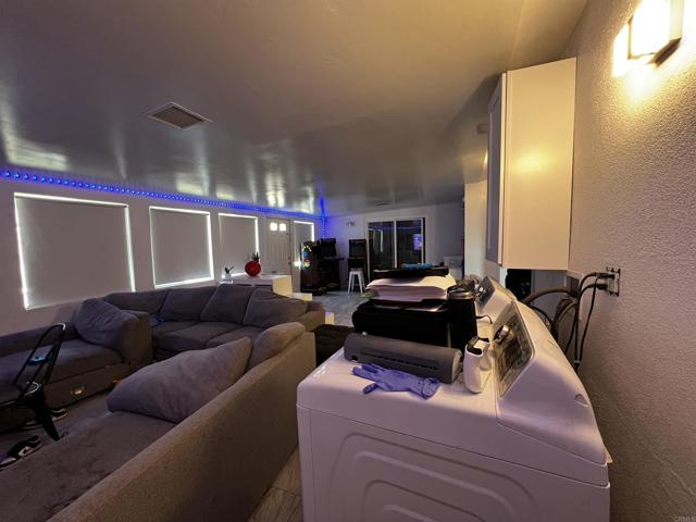 1817 Ramon Street, Lemon Grove CA: https://media.crmls.org/mediaz/b611e216-d229-49b3-9798-d3acc3ea73bc.jpg