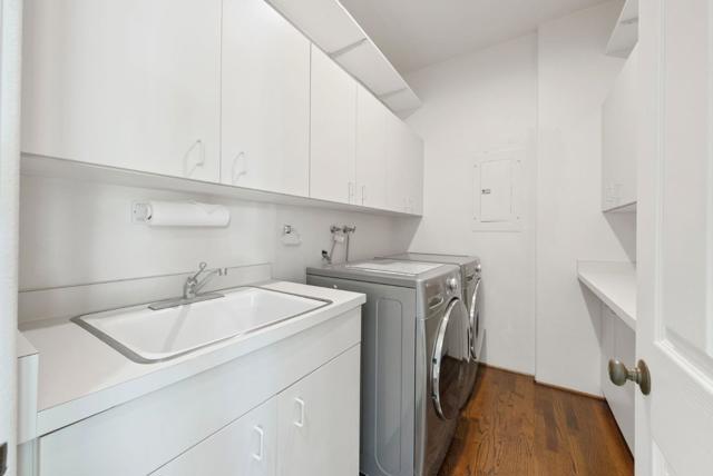 4071 Los Altos Drive, Pebble Beach CA: https://media.crmls.org/mediaz/b612b8fc-d6f6-4597-9c49-f4cc7de66d25.jpg