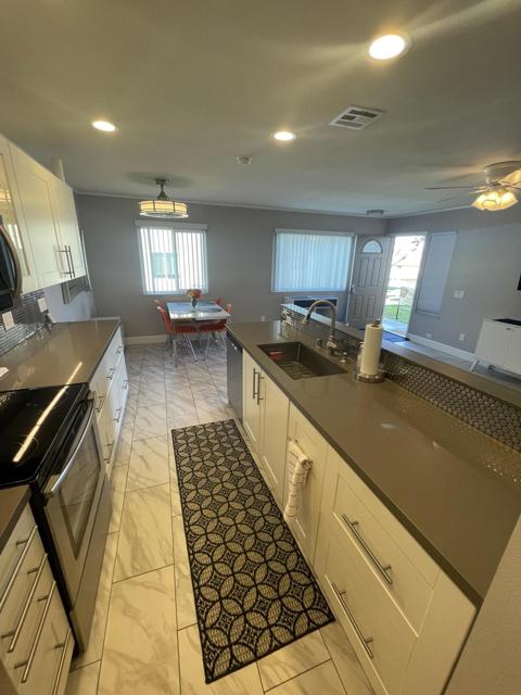 Image 9 of 28 For 72685 Raven Road 3