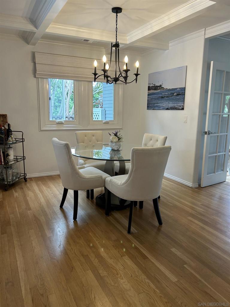 5537 Bellevue Avenue - photo 12