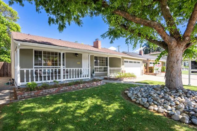 2144 Talia, Santa Clara CA: https://media.crmls.org/mediaz/b615ec36-5ad5-4117-9545-12561f4a05cf.jpg