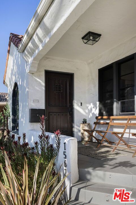 Image 3 for 1562 Ellsmere Ave, Los Angeles, CA 90019