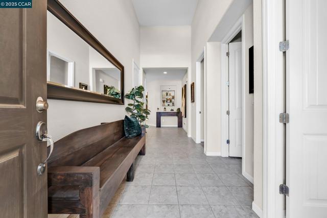 150 Rancho Bernado Ct, Pittsburg CA: https://media.crmls.org/mediaz/b6169b5f-5218-46e2-9566-92be7026015f.jpg