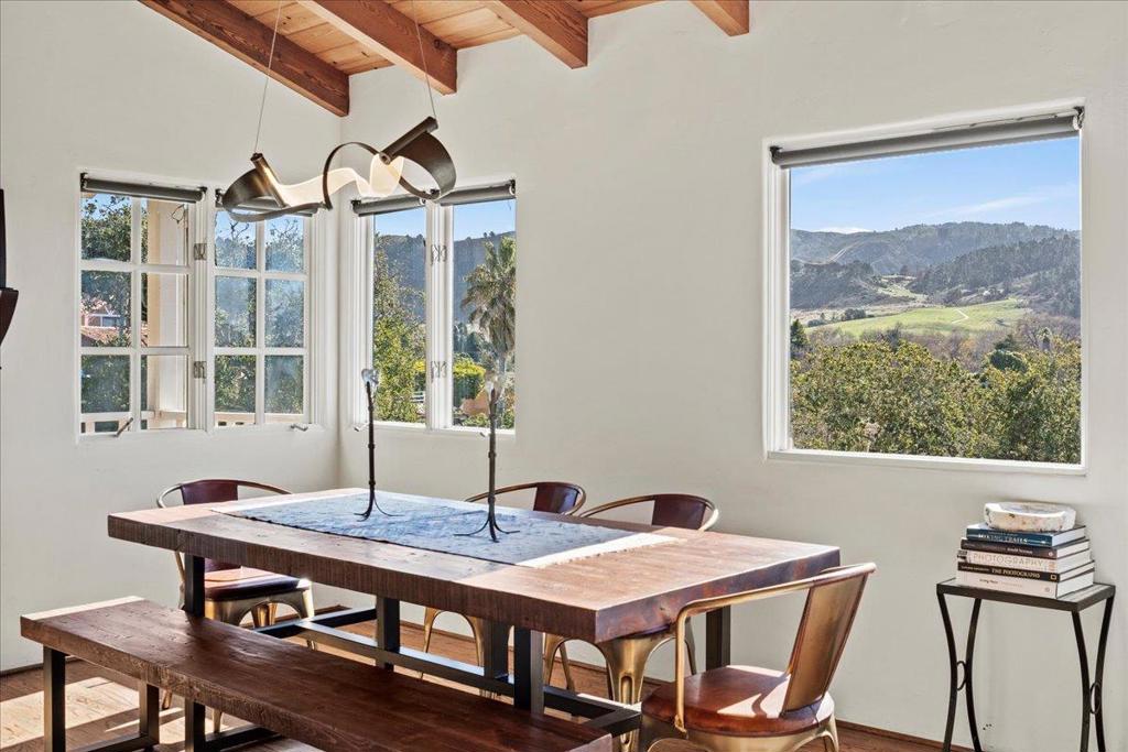 https://media.crmls.org/mediaz/b617171d-a241-41fe-837c-b9d24d2715c9.jpg?preset=X-Large