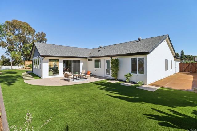 Detail Gallery Image 64 of 72 For 1358 Walnutview Dr, Encinitas,  CA 92024 - 4 Beds | 2 Baths
