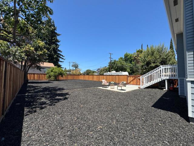 605 Minor Avenue, San Jose CA: https://media.crmls.org/mediaz/b61876ba-dac2-4e93-92d9-9b784316dcdb.jpg