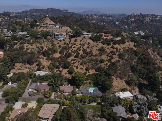 0 Allenwood, Los Angeles CA: https://media.crmls.org/mediaz/b61961db-796d-4372-abef-2f8a727d7f75.jpg