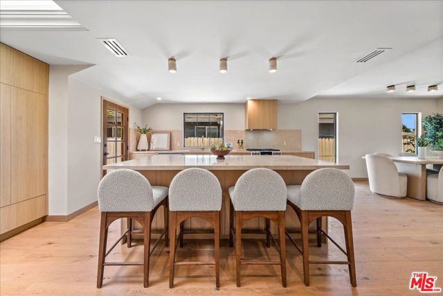 14537 Hesby Street photo 9