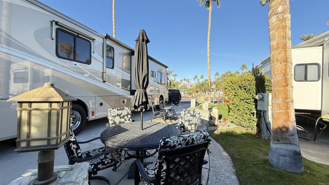 69411 Ramon Rd #917, Cathedral City CA: https://media.crmls.org/mediaz/b61a9980-94eb-4172-a950-4b8e755d07f4.jpg