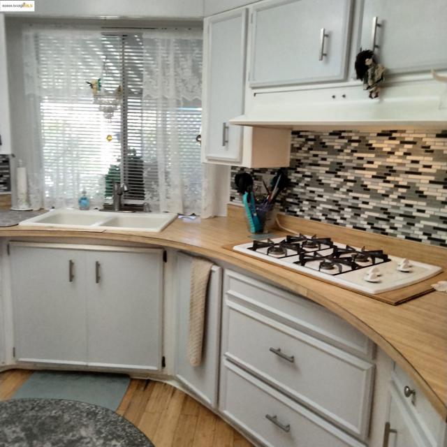 91 Diana Way, Antioch CA: https://media.crmls.org/mediaz/b61b1845-08cf-41f0-9b05-ddebca4e8d4c.jpg