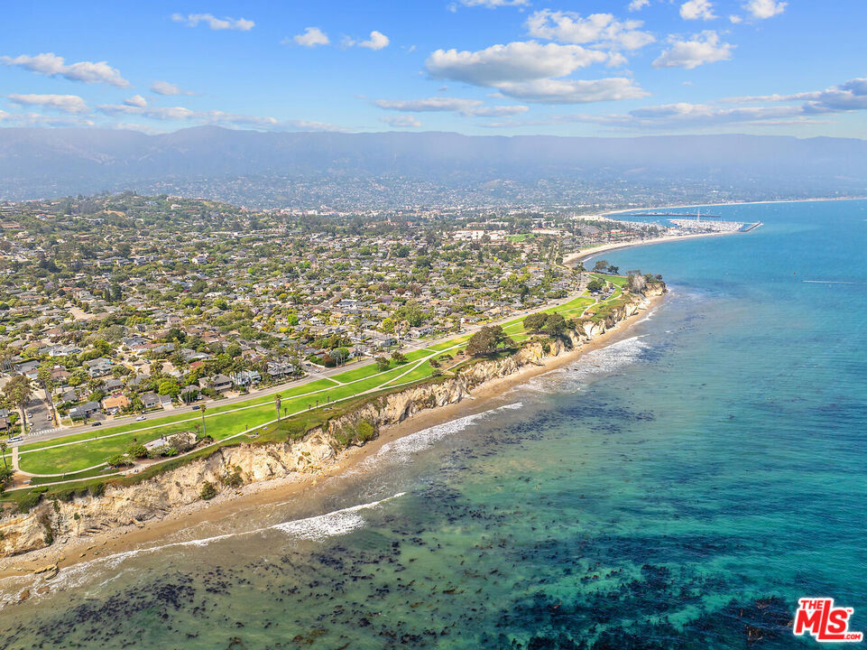 1312 Shoreline Drive