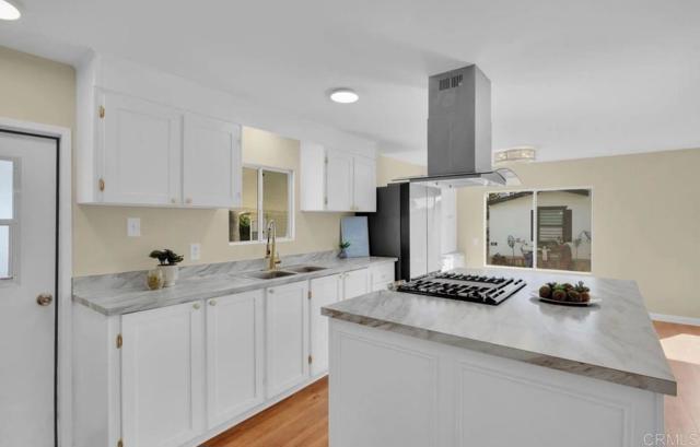 Detail Gallery Image 6 of 11 For 2515 Sweetwater Rd #32,  Spring Valley,  CA 91977 - 2 Beds | 2 Baths