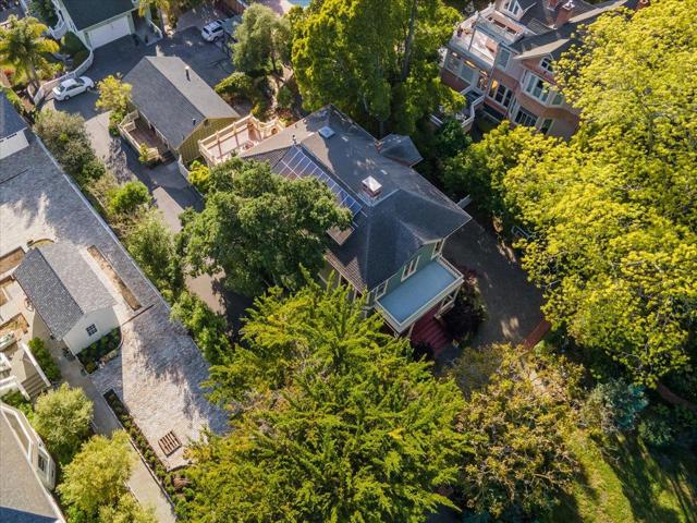 311313 Ocean View Avenue, Santa Cruz CA: https://media.crmls.org/mediaz/b61c8336-624d-421c-a715-da389e5b0a73.jpg