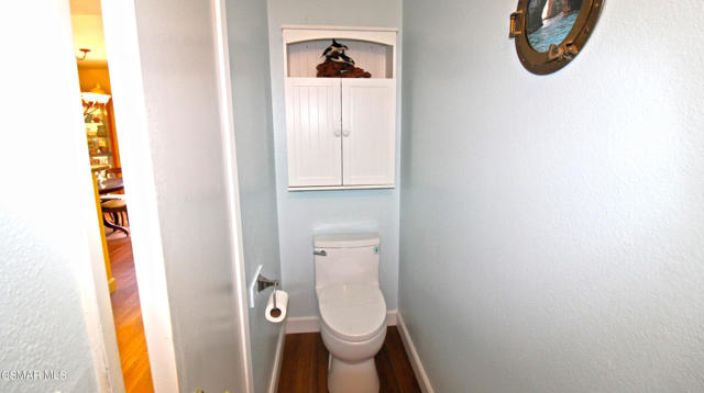 232 Gazania Court, Thousand Oaks CA: https://media.crmls.org/mediaz/b61ce72b-db8a-4e49-8e60-a1f3eaf1af94.jpg