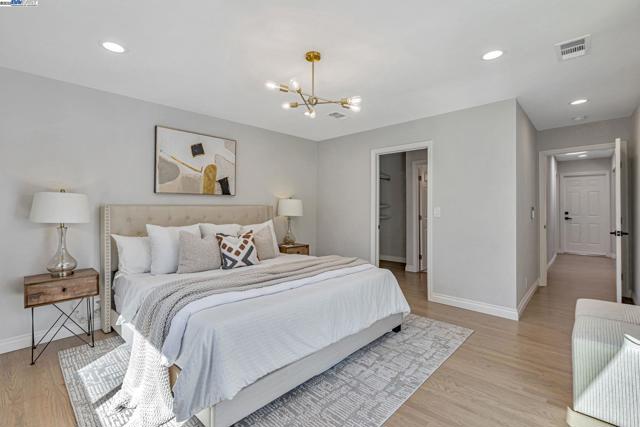 581 Kirk Ave, Sunnyvale CA: https://media.crmls.org/mediaz/b61e96ea-183e-43a3-990f-5fcae09ada84.jpg
