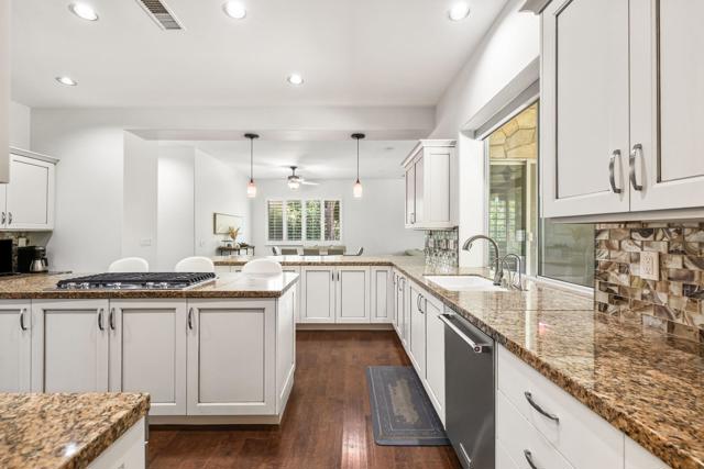 19 Sherwood Road, Rancho Mirage, CA 92270