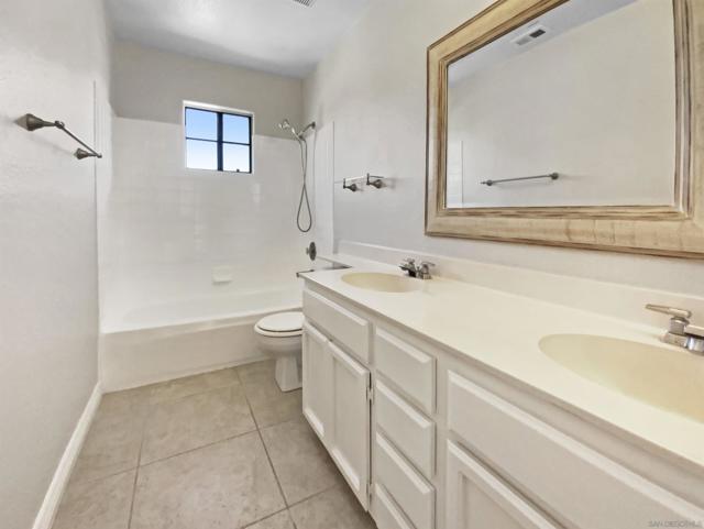 MLS #250041902SD image #16