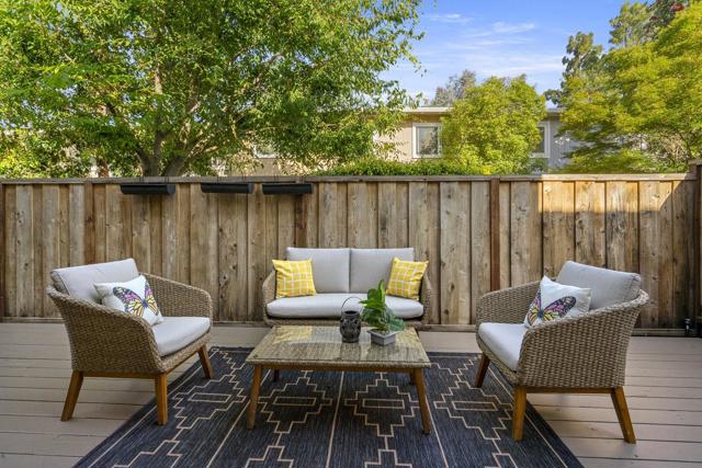 230 Elm Wood Court, Los Gatos CA: https://media.crmls.org/mediaz/b6205f4a-007c-400a-a5ef-aac352cb8072.jpg