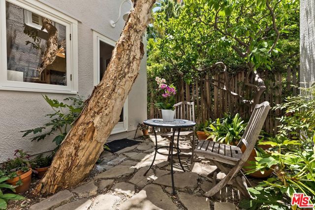 8990 Norma Place, West Hollywood, California 90069, 4 Bedrooms Bedrooms, ,3 BathroomsBathrooms,Single Family Residence,For Sale,Norma,24412665