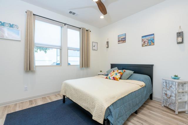 Image 13 of 54 For 1124 Calle Obsidiana  3