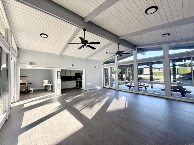 Detail Gallery Image 18 of 27 For 808 Coriander Dr #D,  Torrance,  CA 90502 - 1 Beds | 1 Baths