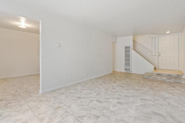 918 Acosta Plaza, Salinas CA: https://media.crmls.org/mediaz/b621d95a-8c80-41c5-94f6-08e168a62bb1.jpg