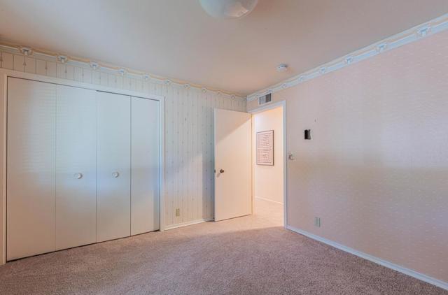 12 Mesa Del Sol, Salinas CA: https://media.crmls.org/mediaz/b621e555-1591-424c-bae2-5546fd8f7403.jpg