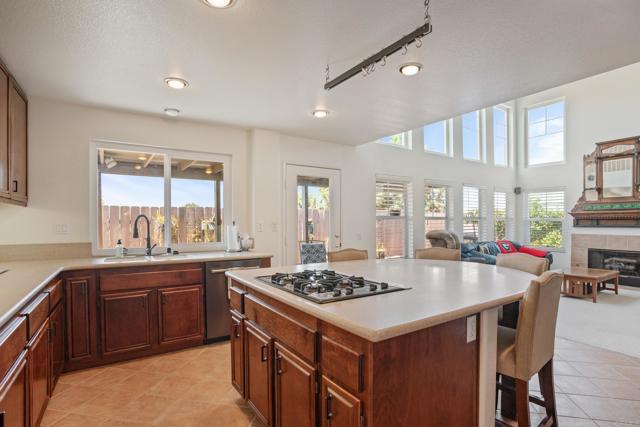 2288 Boulders Ct, Alpine CA: https://media.crmls.org/mediaz/b6220c09-43de-42e2-ae5c-737bfb9382de.jpg