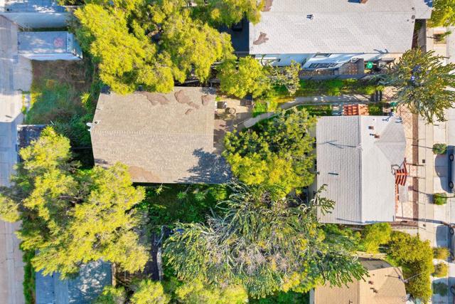 918 27Th St, San Diego CA: https://media.crmls.org/mediaz/b622ae54-fecb-4592-92f6-a001fd7c66c2.jpg