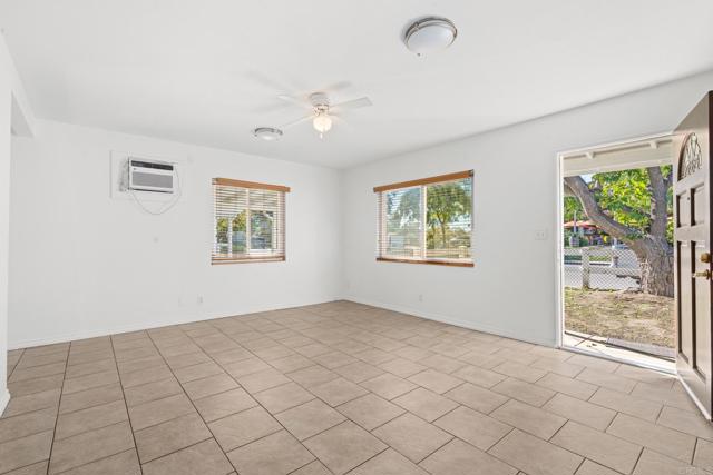 Detail Gallery Image 29 of 44 For 549 D St., Ramona,  CA 92065 - 6 Beds | 3 Baths