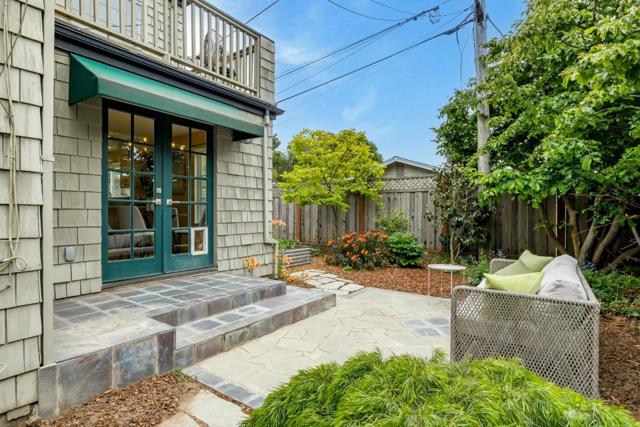 5334 Soquel Drive, Soquel CA: https://media.crmls.org/mediaz/b6236202-7f4a-4478-9e35-a018a9687a71.jpg