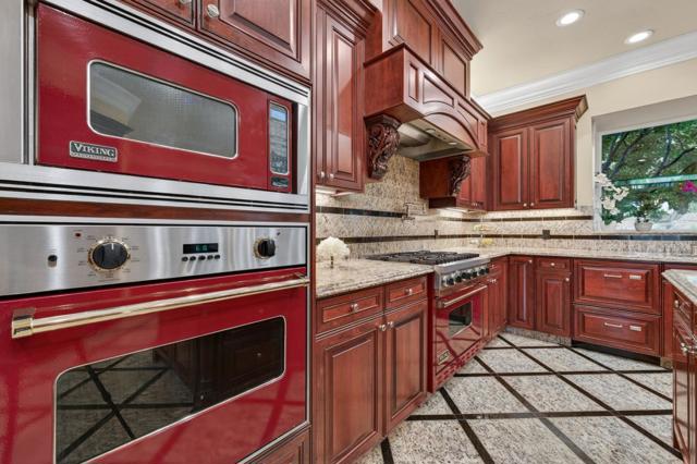 9540 Via Del Oro, Gilroy CA: https://media.crmls.org/mediaz/b623d638-c655-4dd8-9c12-7560b853fe41.jpg