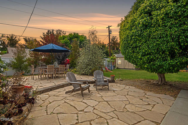 2203 Fawn Place, Ventura CA: https://media.crmls.org/mediaz/b6247163-4e8e-46dd-99b2-f74ec965b0bb.jpg