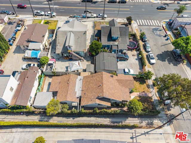 414 N Ditman Avenue, Los Angeles CA: https://media.crmls.org/mediaz/b624e8b3-8dba-486f-b477-4eb61409d0c2.jpg