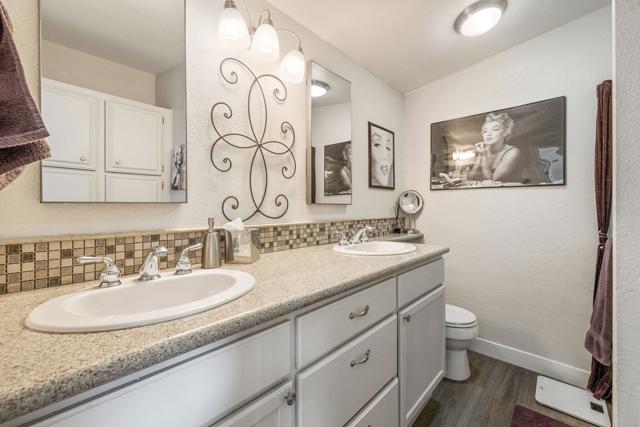 47800 Madison Street, Indio CA: https://media.crmls.org/mediaz/b6251a6e-d548-46eb-998c-65995eca5b70.jpg