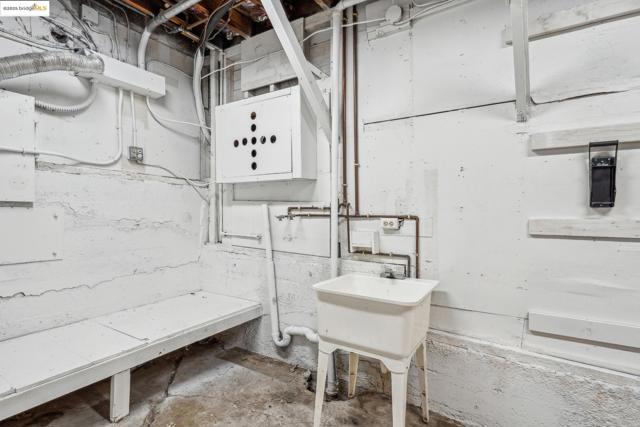 30 Benson Ave, Vallejo CA: https://media.crmls.org/mediaz/b6252ab9-847d-41b1-8ddb-edb80a0bf66f.jpg