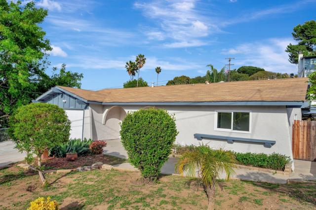 3943 Nereis Dr, La Mesa CA: https://media.crmls.org/mediaz/b6257081-fd80-45c8-a825-2d1a6fdf397d.jpg