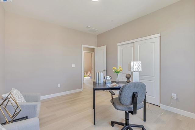 113 Silver Bell Way, Oakley CA: https://media.crmls.org/mediaz/b625fdd4-b398-4a17-9013-f2a477f7e29f.jpg