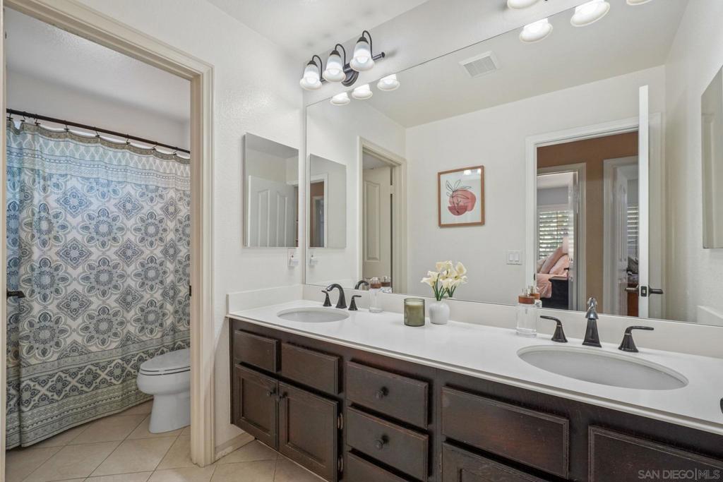 MLS #250034947SD img 28