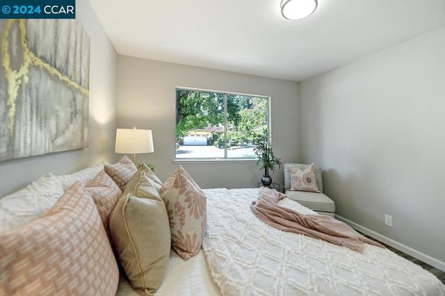 Image 35 of 58 For 640 Keith Court