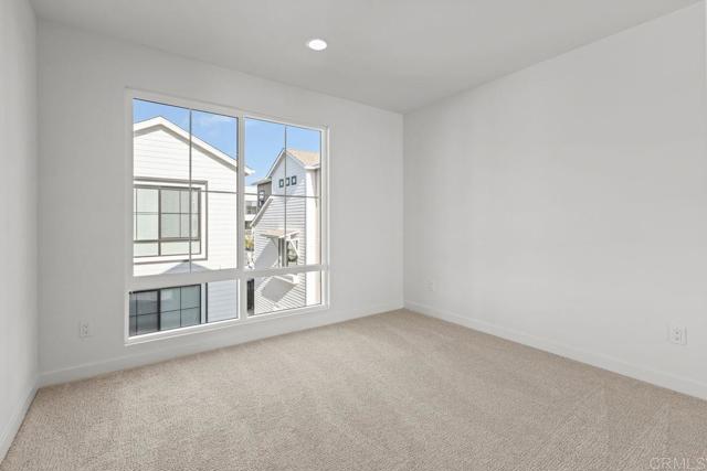 Detail Gallery Image 5 of 43 For 2541 Delphinium Ln, Carlsbad,  CA 92008 - 3 Beds | 2/2 Baths