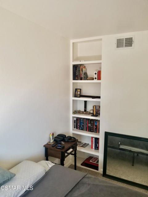2506 Chandler Avenue, Simi Valley CA: https://media.crmls.org/mediaz/b629246c-c1f6-481e-bdf0-8d0f8cf25a55.jpg