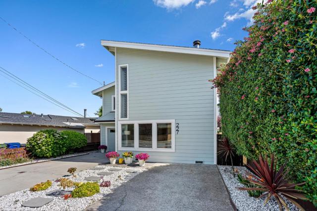 227 Center Avenue, Aptos CA: https://media.crmls.org/mediaz/b629950c-d592-4b29-8e78-9344b7e280ab.jpg