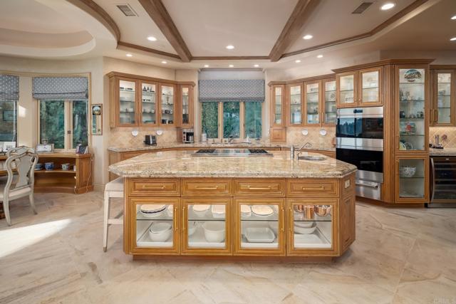 7756 St Andrews Road, Rancho Santa Fe CA: https://media.crmls.org/mediaz/b62a2cd3-7f1e-4afc-9873-d3e6a0e23856.jpg