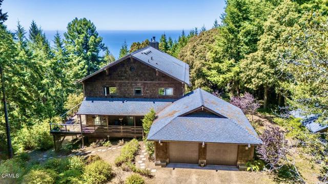23901 Pacific Heights Drive, Westport CA: https://media.crmls.org/mediaz/b62b36ca-b7d1-4a36-9468-ef6a366516e3.jpg