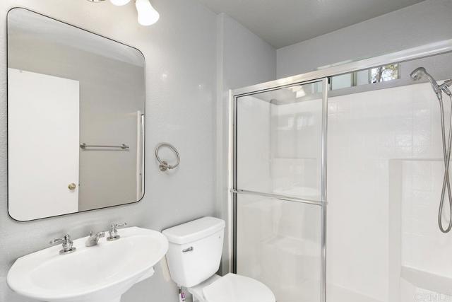 9910 Scripps Vista Way, San Diego CA: https://media.crmls.org/mediaz/b62b5150-dcad-46cf-a6a2-143d6f3c3116.jpg