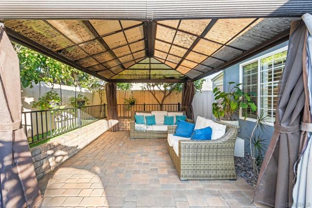 1733 Hornblend St, San Diego CA: https://media.crmls.org/mediaz/b62d85cb-d131-4e65-9d8d-b3bdb3450660.jpg