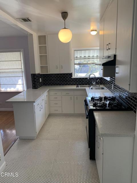 Detail Gallery Image 2 of 13 For 1115 Neola St, Los Angeles,  CA 90041 - 3 Beds | 1 Baths